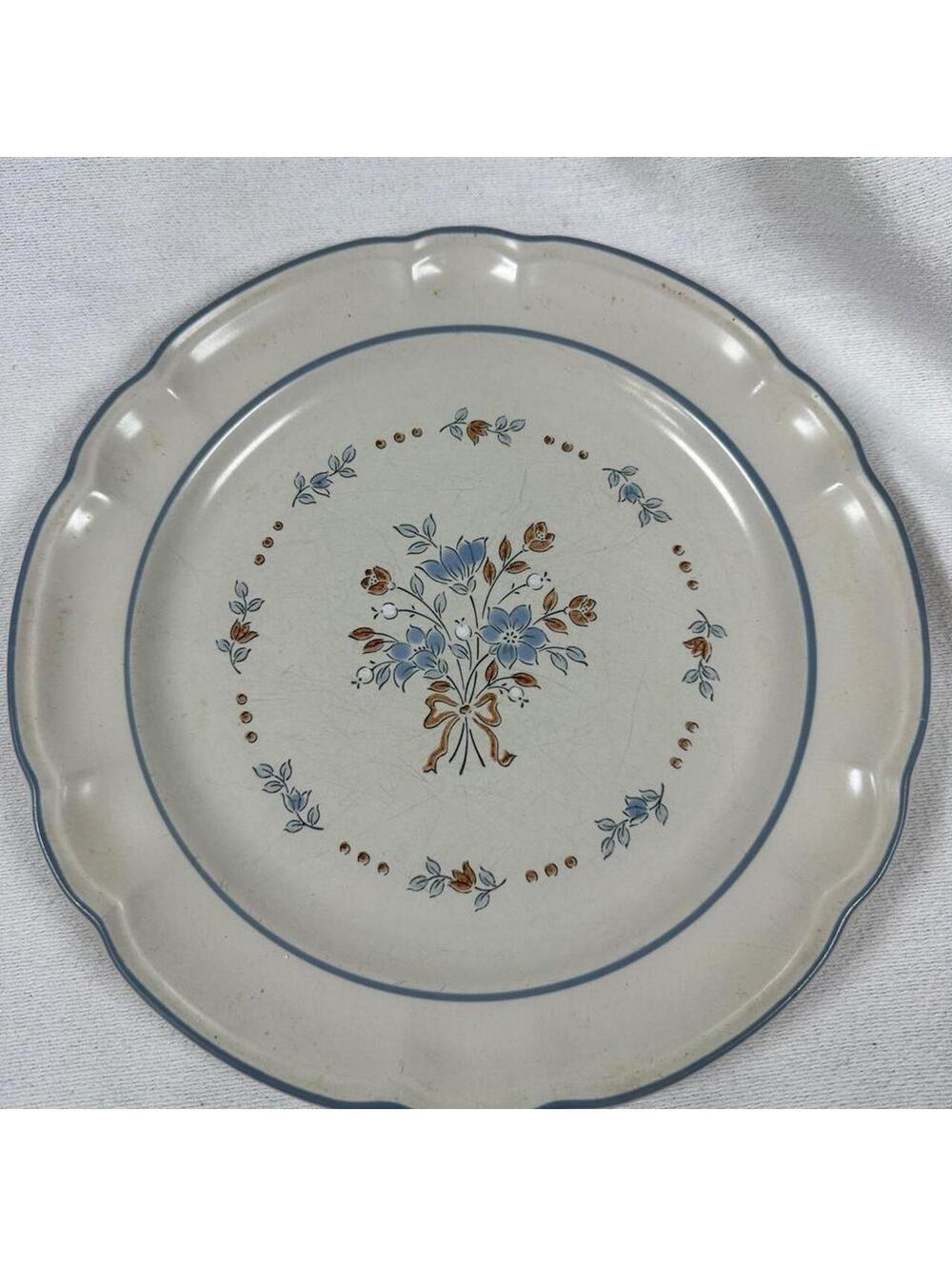 Multi and White Dinnerware